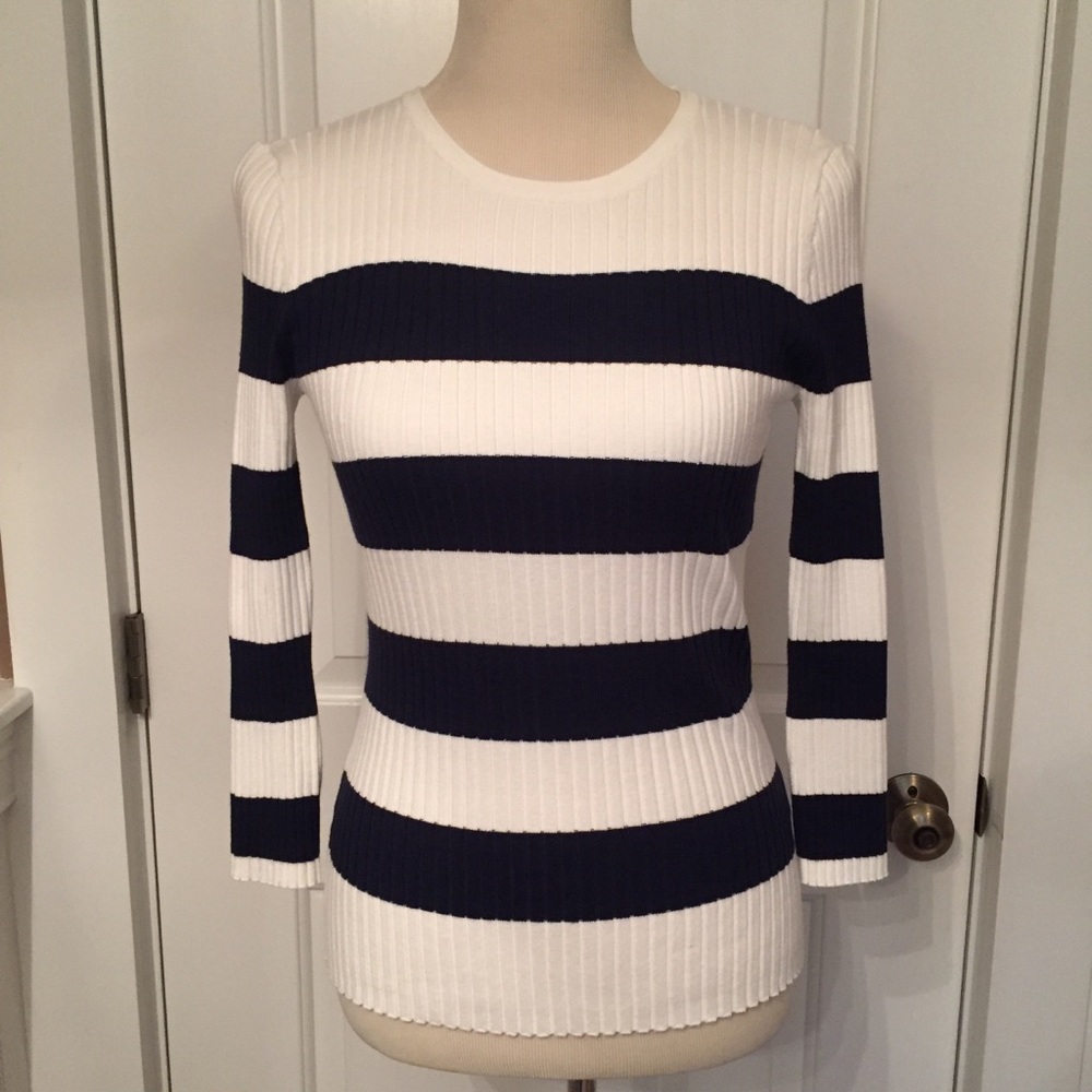 J. McLaughlin TOP NEW Blue white rib striped 3/4 Sleeve Size M NWT
